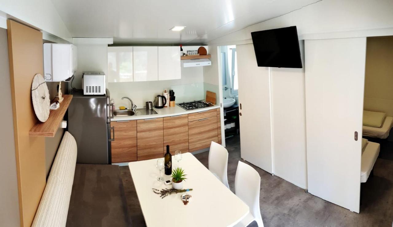 Oaza Mira Mobile Houses - Camp Basko Polje #Bestoffer Baska Voda Luaran gambar
