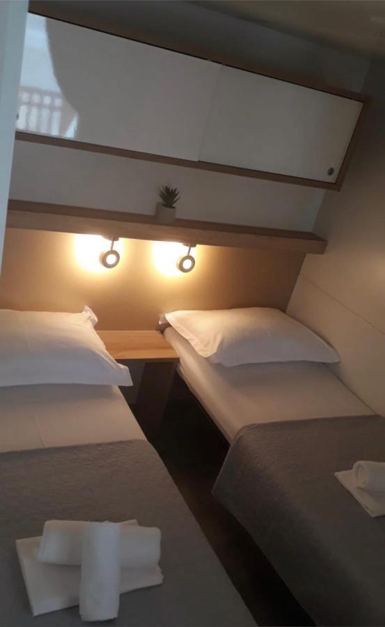 Oaza Mira Mobile Houses - Camp Basko Polje #Bestoffer Baska Voda Luaran gambar